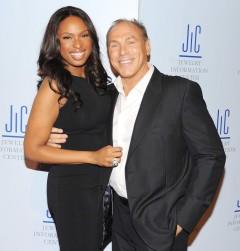 2011__01__JenniferHudson.NeilLane 240×300.jpg