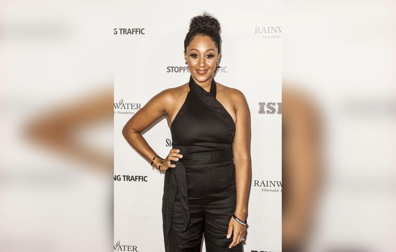 Tia tamera mowry sister sister