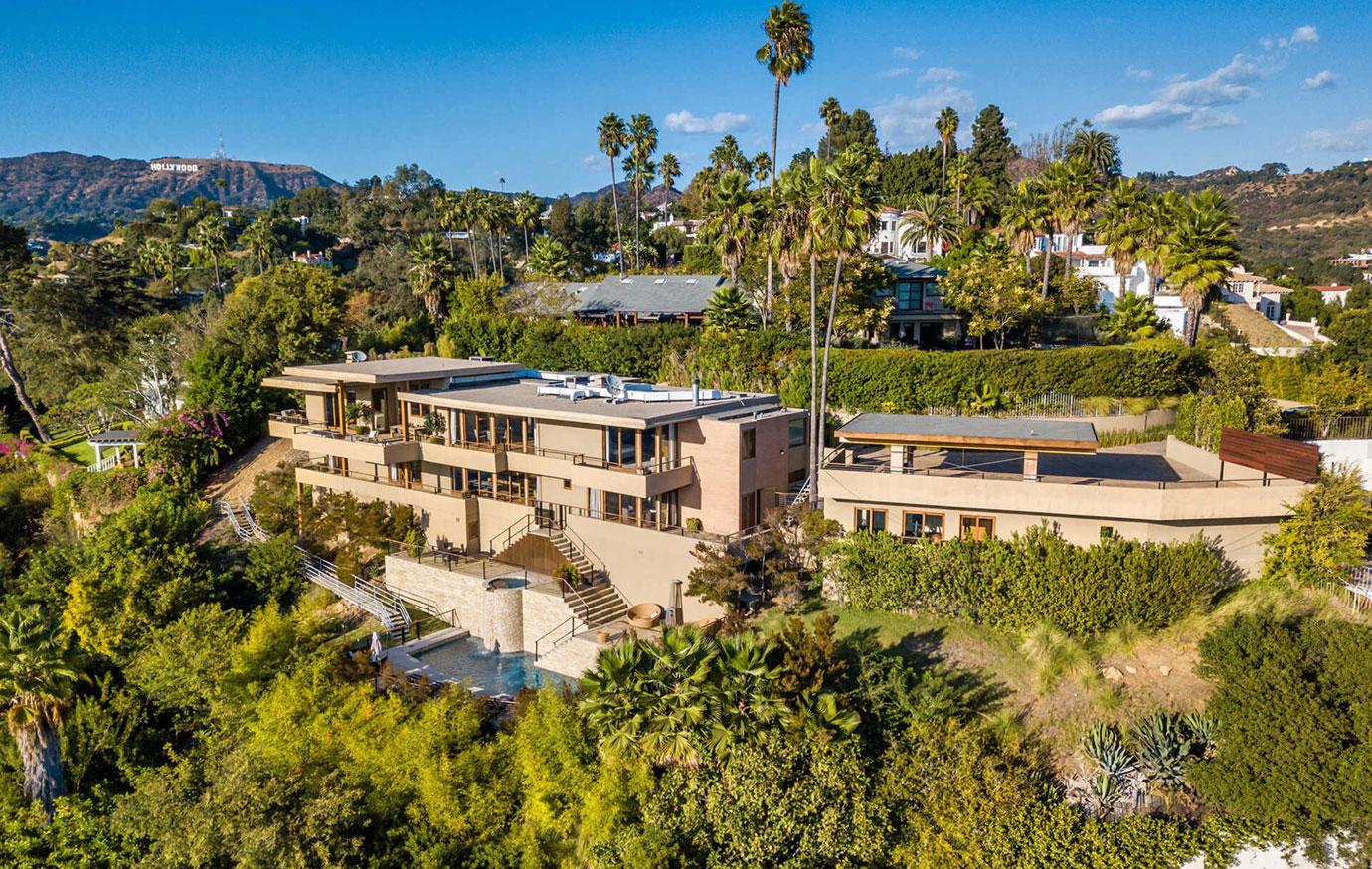 Zac Efron Lists Home In The Los Feliz Oaks