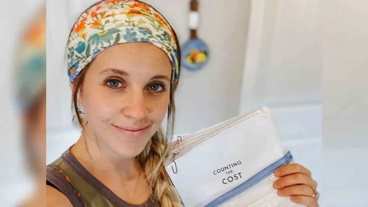 Photo of Joseph Duggar's sister Jill admitted she was 'shocked' by his scandal.