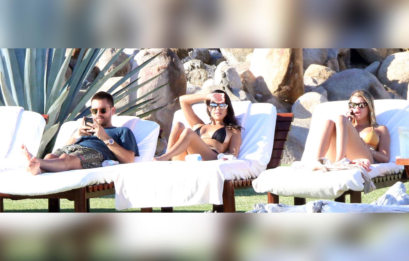 Kourtney Kardashian, Scott Disick, &#038; Sofia Richie 4