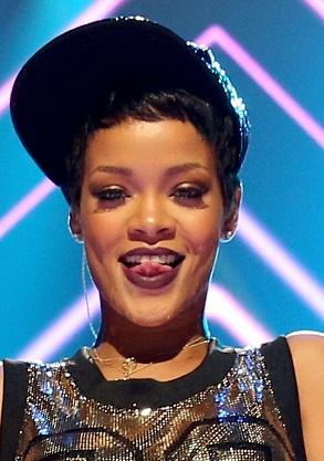 Rihanna oct 21 001.jpg