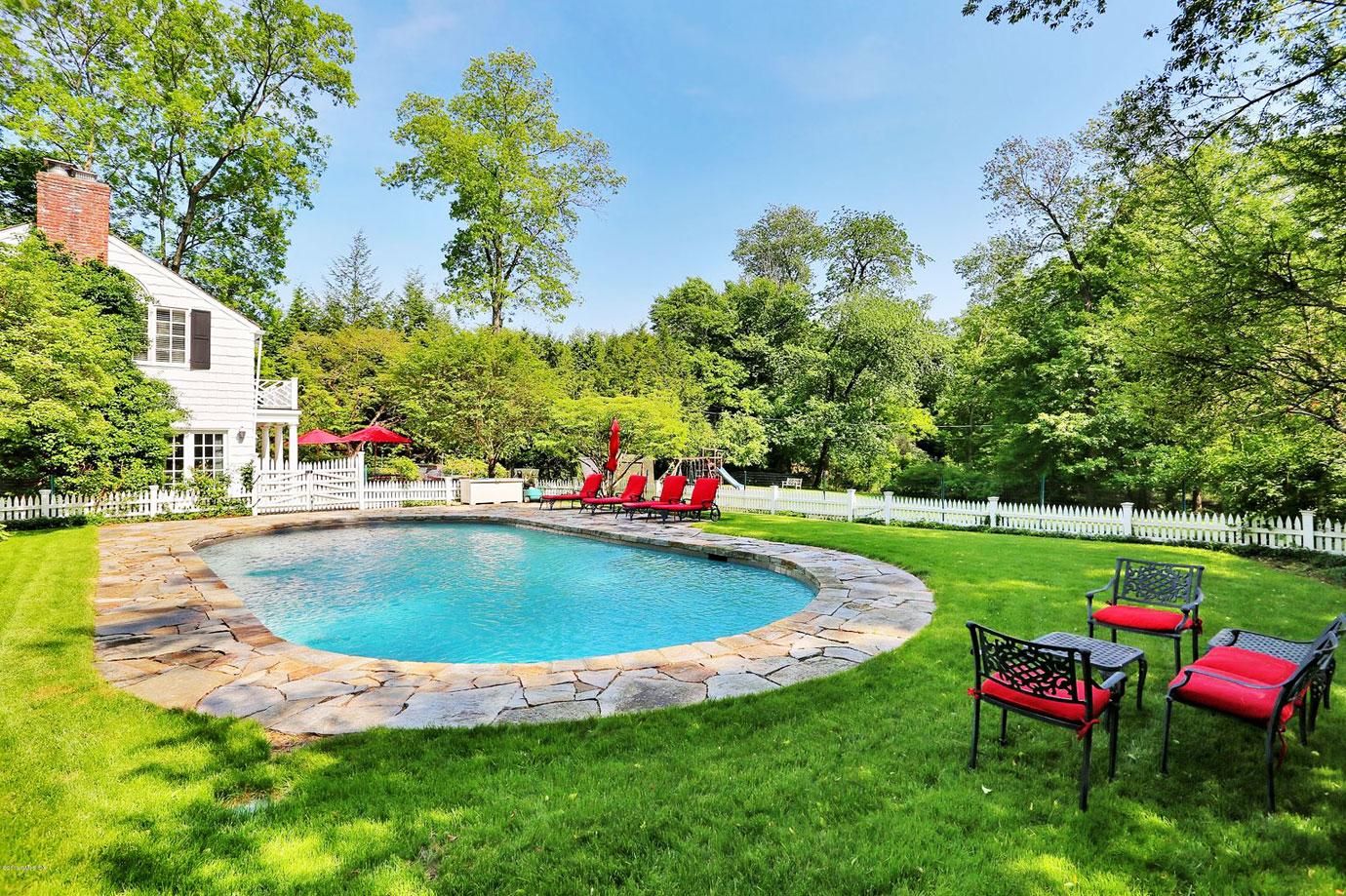 pool bethenny frankel mansion before and after