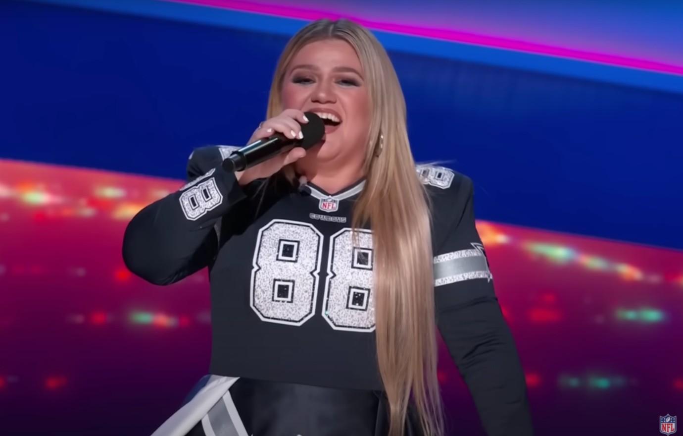 Kelly Clarkson Wears Custom Dallas Cowboys Dress at NFL Honors 2023