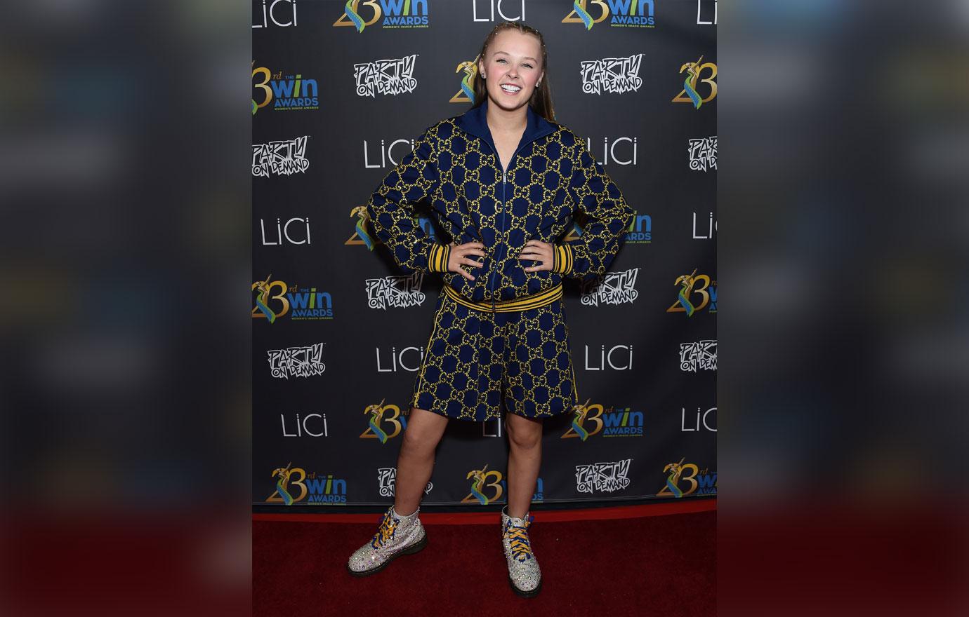 jojo siwa boast new gig peacock tv following split gf kylie prew dwts partner jenna johnson