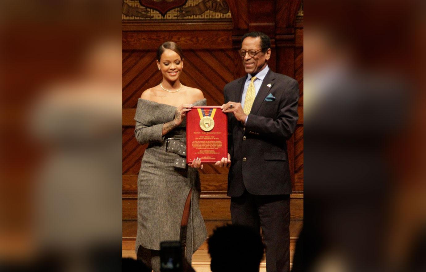 Rihanna harvard humanitarian award speech top honor 02