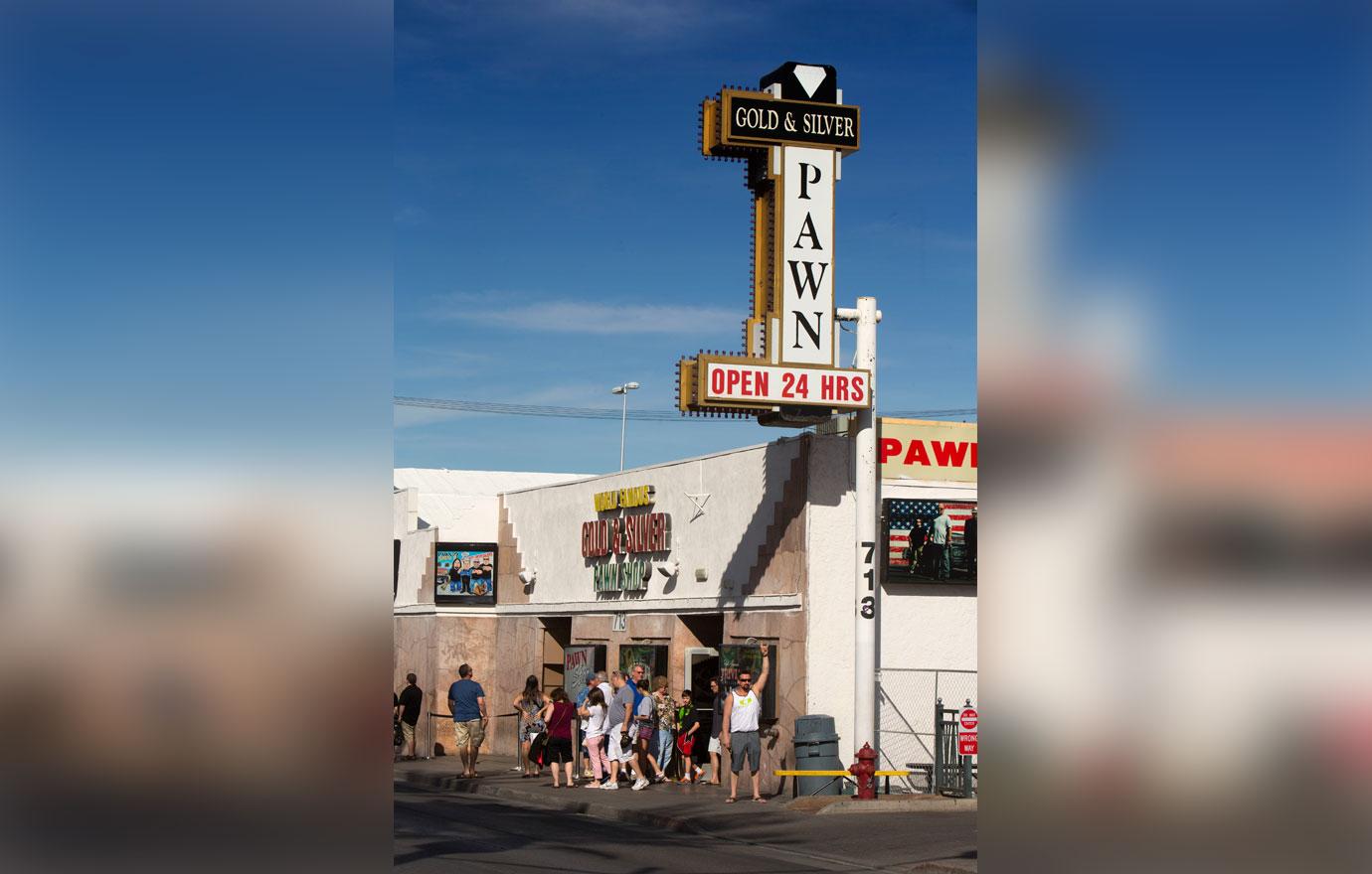 pawn stars shop