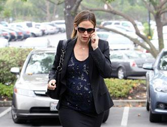 71_garner jennifer_101911_0.jpg