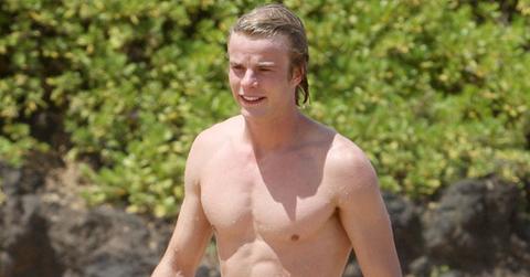 Graham Rogers puts his beach body on display in Hawaii