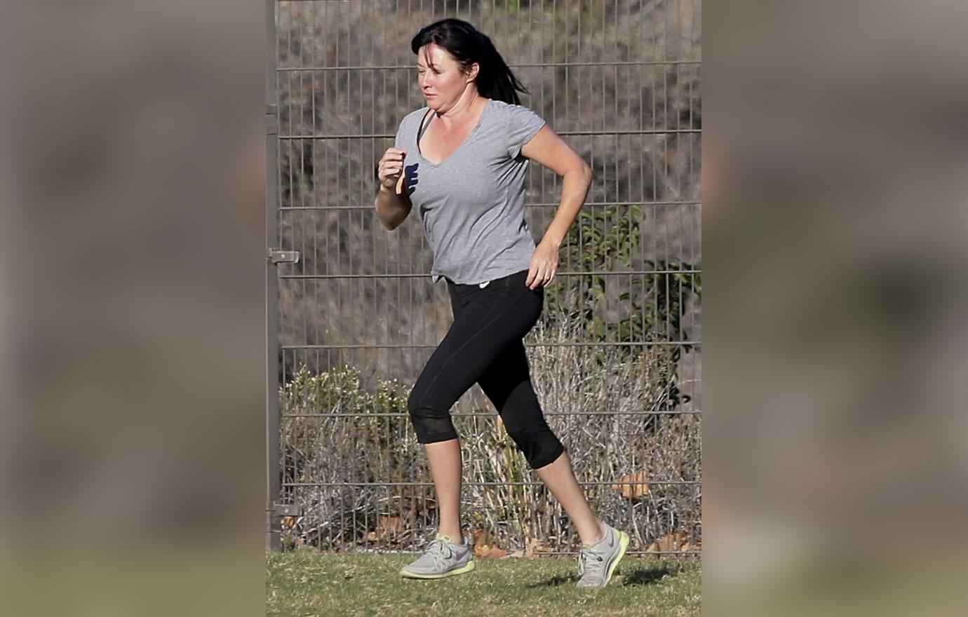 Shannen doherty health update hospital photo 6