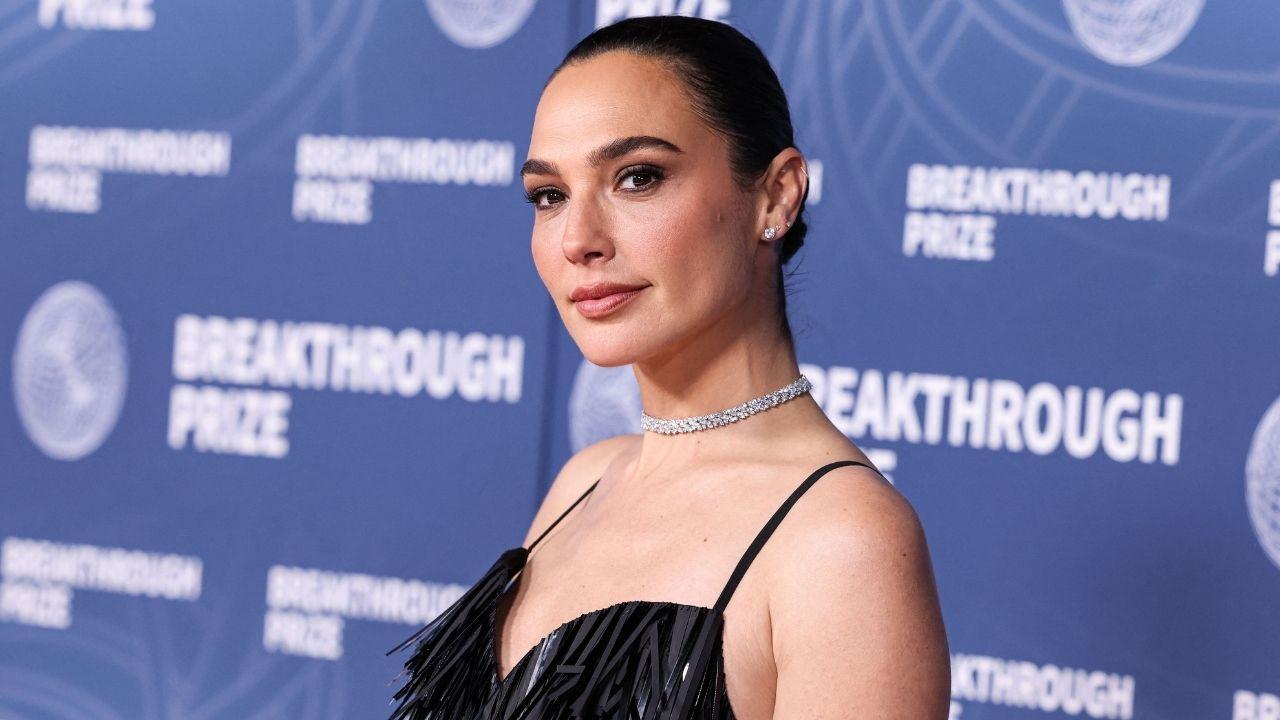 Image of Gal Gadot reflected on her 12 years as a dancer and her passion for choreography.