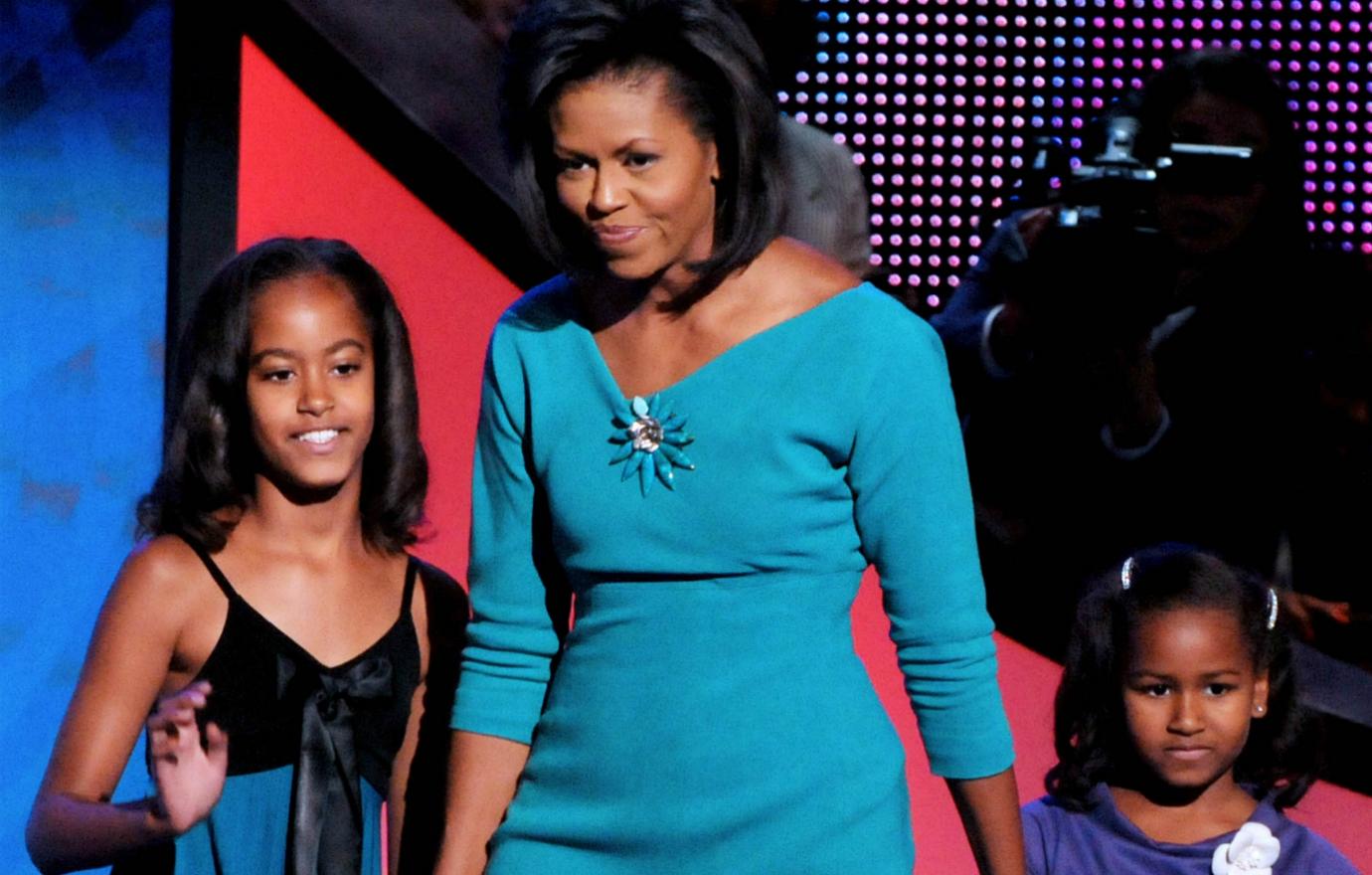 Sasha Obama Just Dyed Her Hair Blue - Sasha Obama New Blue Hair Color