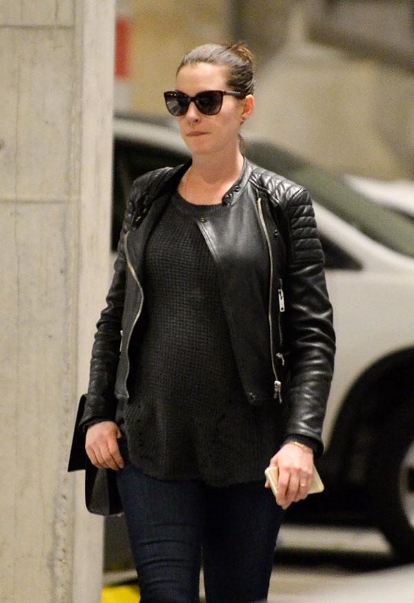 Anne Hathaway Pregnant Baby Bump Leather Jacket