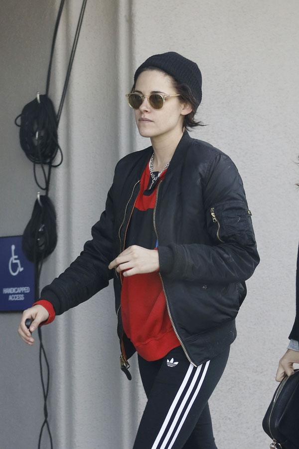 FFN_JDCY_Stewart_Kristen_012417_52293197