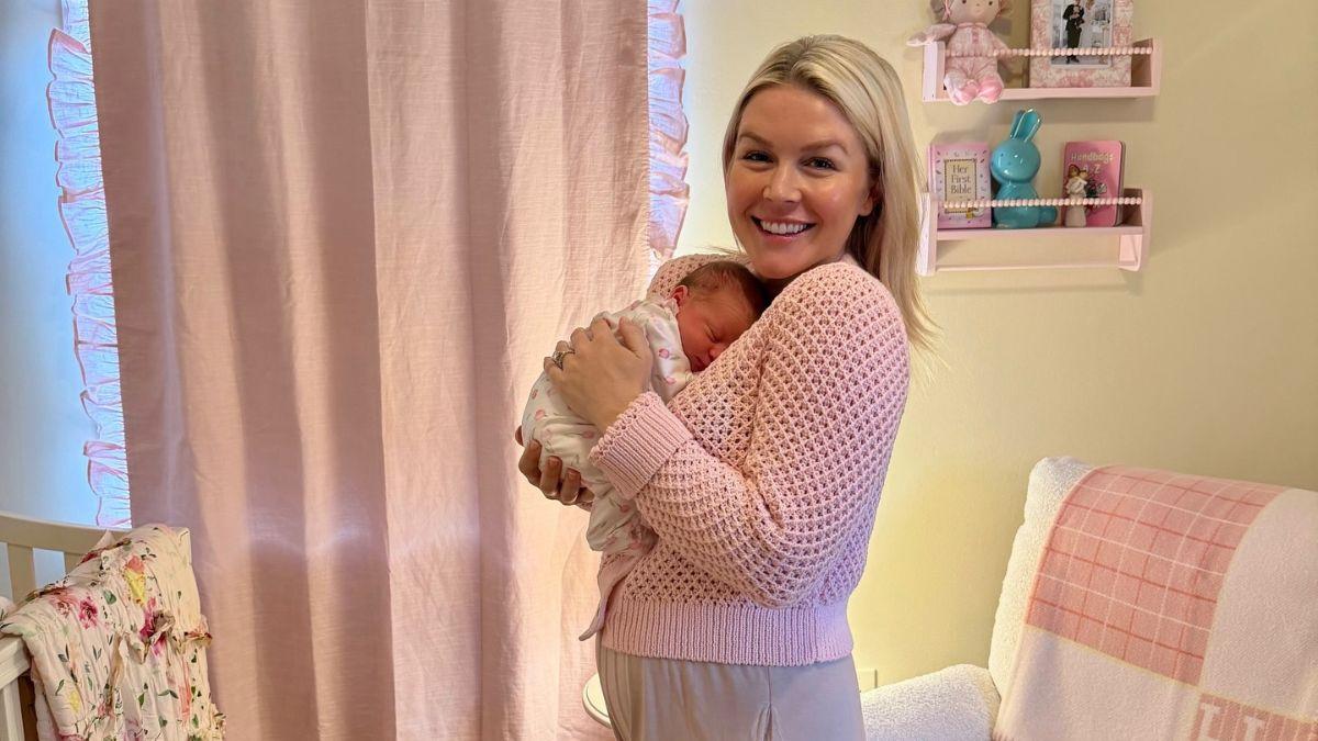 Photo of Karoline Leavitt posted the first photo of her daughter on Thursday, May 7.