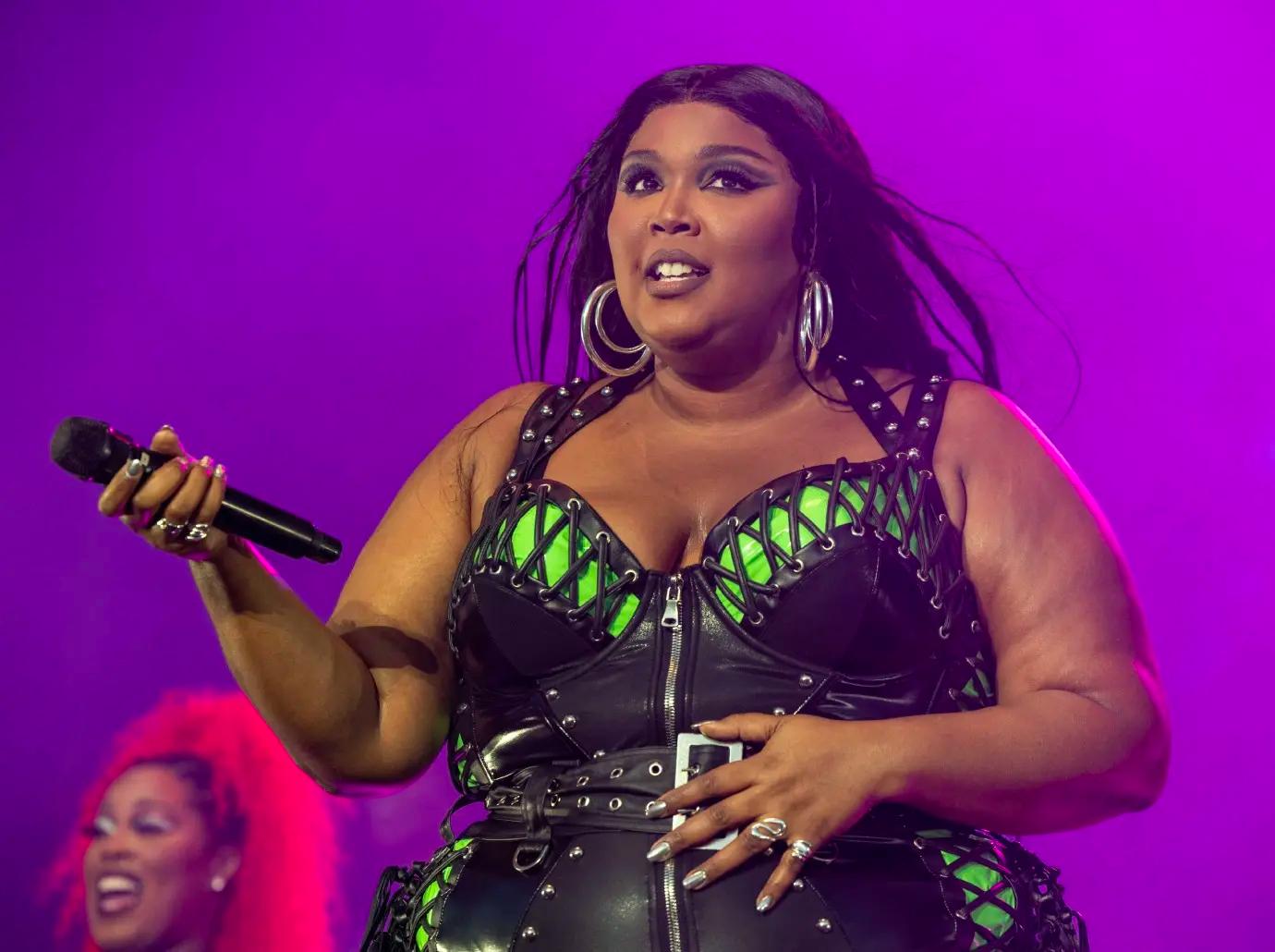 lizzo sexual harassment lawsuit unbelieveable