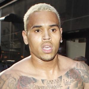 2011__03__Chris_Brown_March22news_10 300&#215;299.jpg