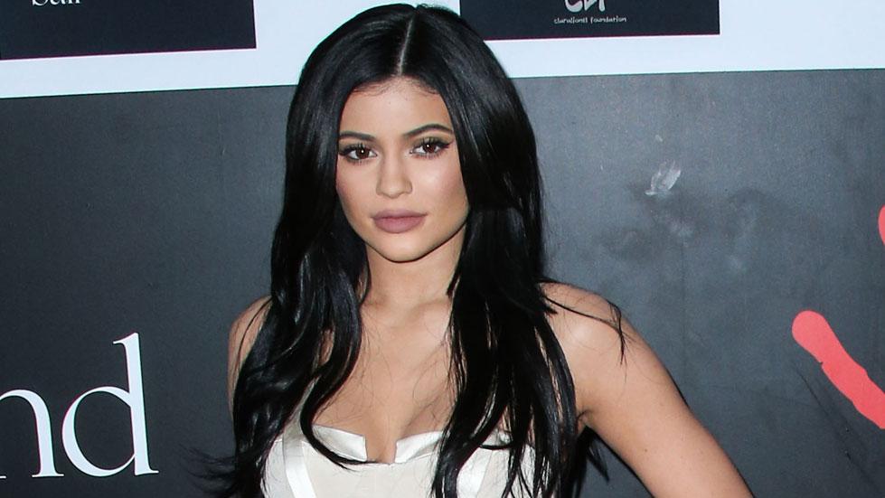 Kylie jenner kim kardashian feud