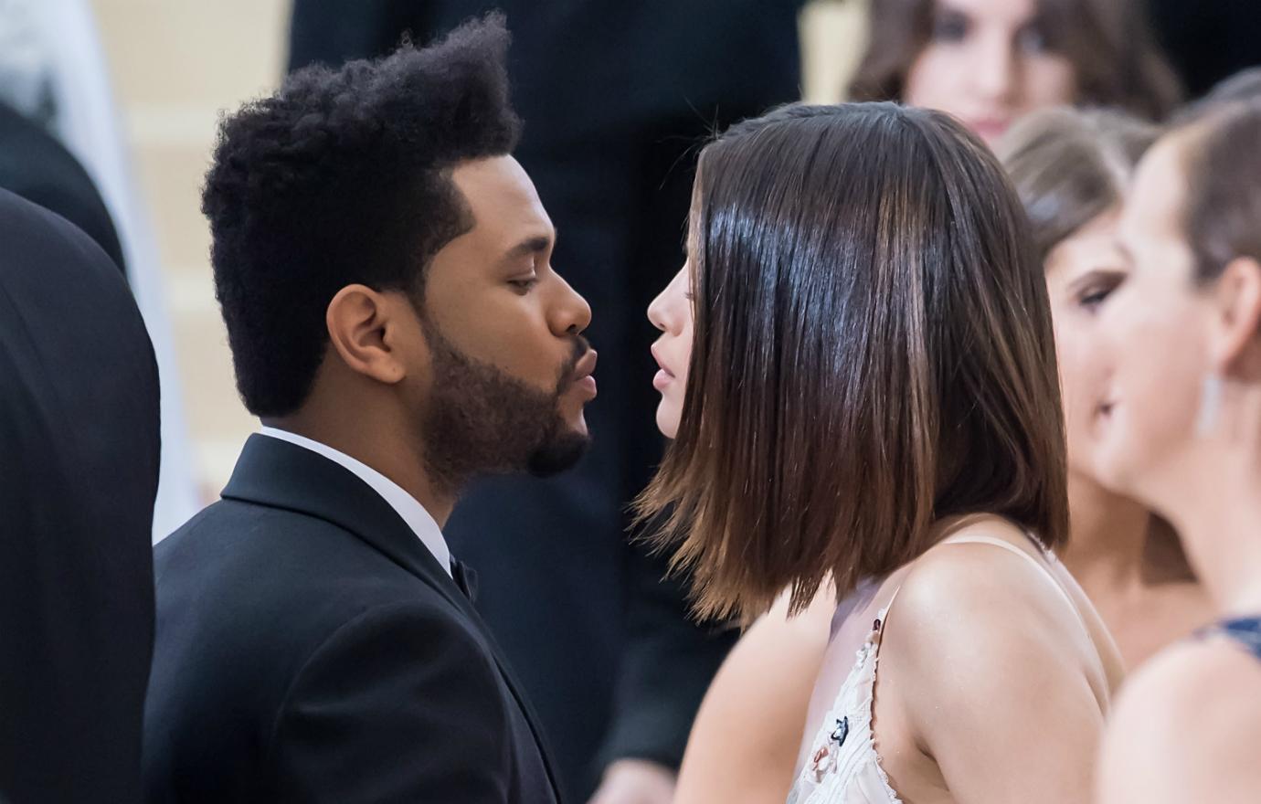 Selena gomez the weeknd social media kissing