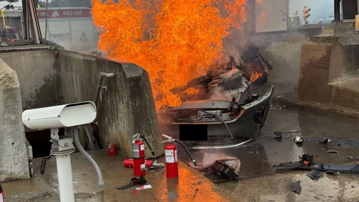 image of Eugene Mirman crashed his 2026 Lucid Gravity.