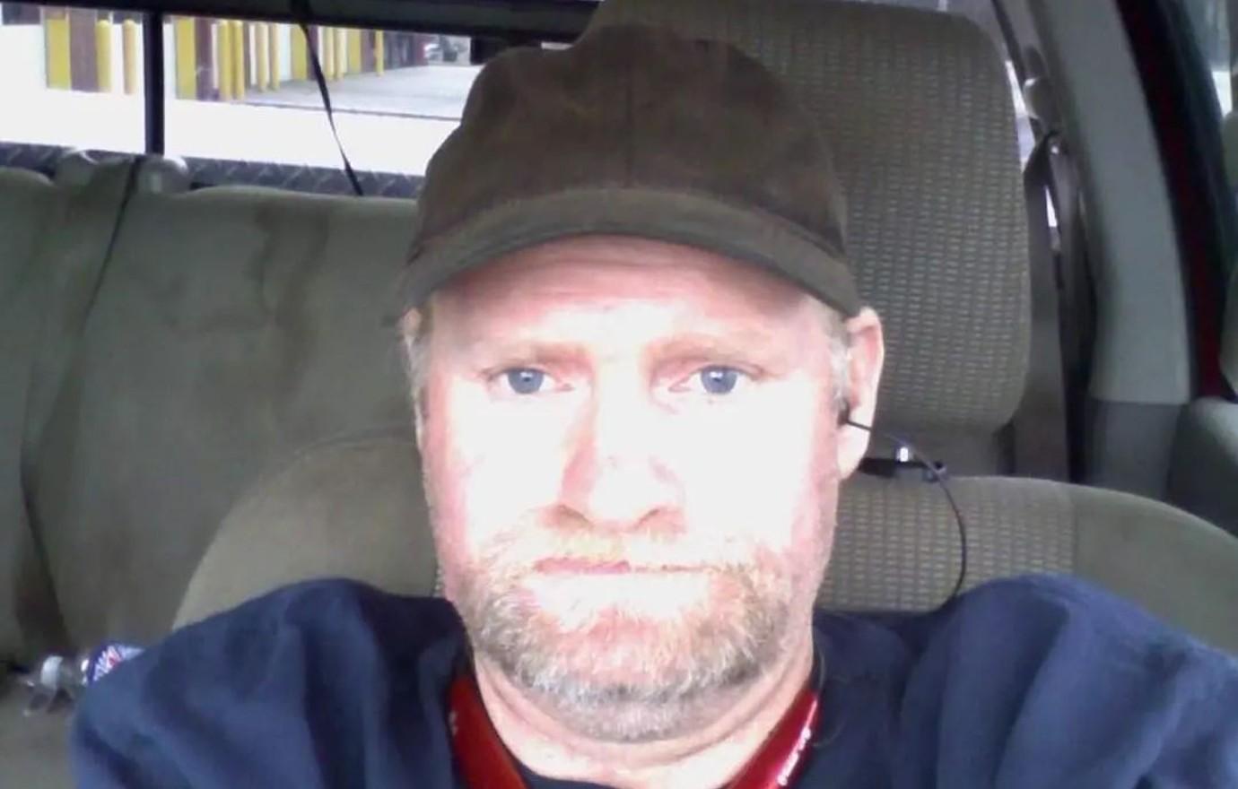 Mike 'Sugar Bear' Thompson Gets Makeover After Cancer Scare