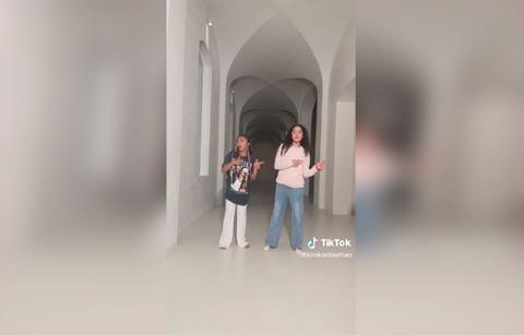 kim kardashian north west invite mariah carey daughter monroe cannon over