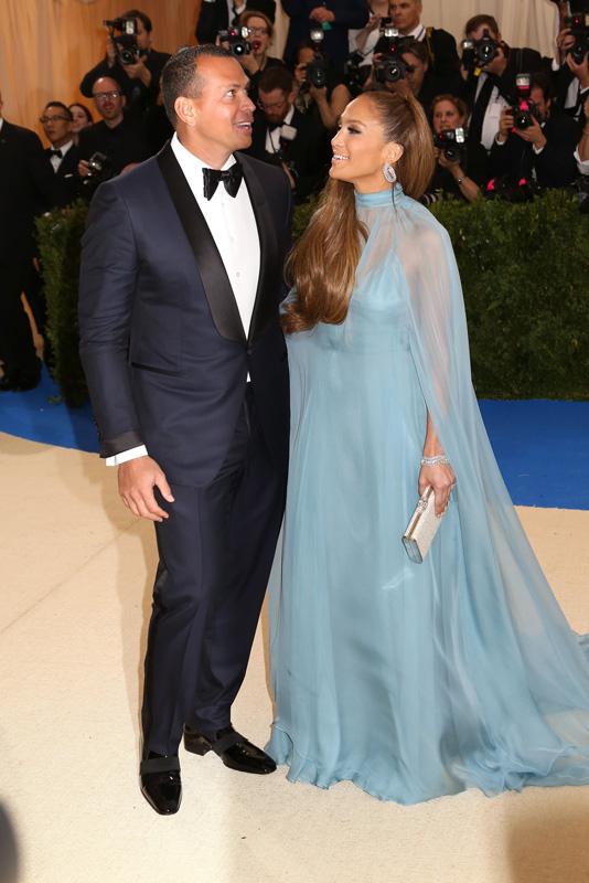 Alex Rodriguez and Jennifer Lopez pose together at the 2017 Met Gala