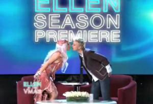 2010__09__Lady_Gaga_Ellen_DeGeneres_Sept13newsne 300×205.jpg