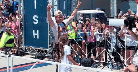 Joanna gaines roots for chip as he runs first marathon pics