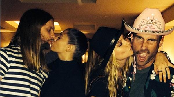 Adam Levine Behati Prinsloo Ali Tamposi James Valentine