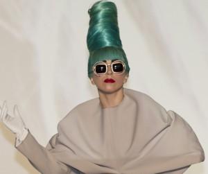 2011__08__Lady Gaga Barneys Aug15newsbt 300×281.jpg