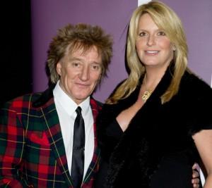 2011__02__Rod_Stewart_Penny_Lancaster_Feb17news 300&#215;267.jpg