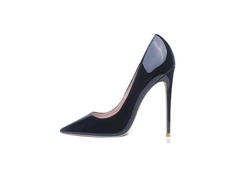 maggie gyllenhaal red pant suit leaving the late show with stephen colbert nyc shop