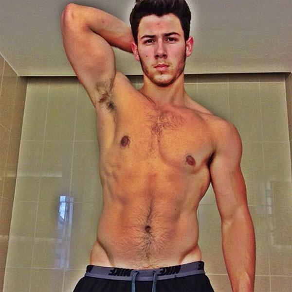 Nick jonas shirtless