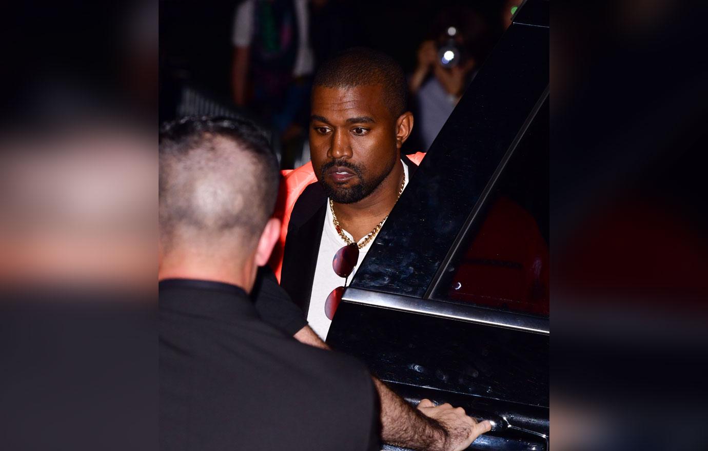 Kanye West Deletes His Twitter & Instagram Accounts Again