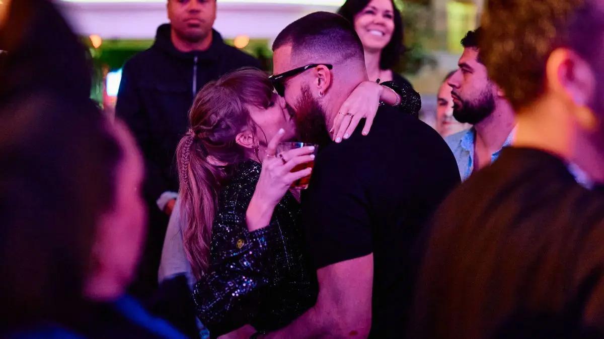 Taylor Swift, Travis Kelce