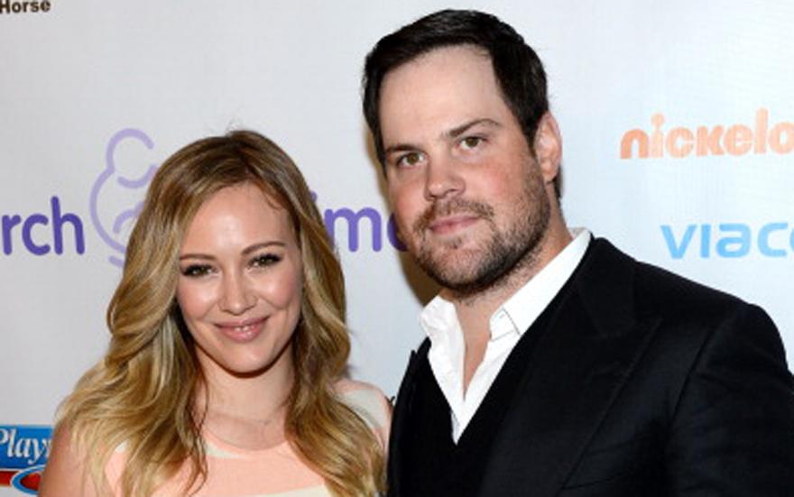 hilary-duff-mike-comrie-black-friday