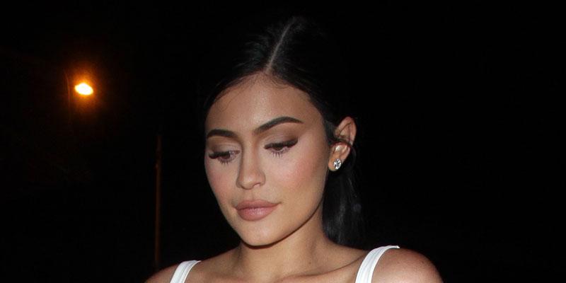 Kylie Jenner Shares NYE Celebration Pics After Removing Selfie Over Appropriation Backlash