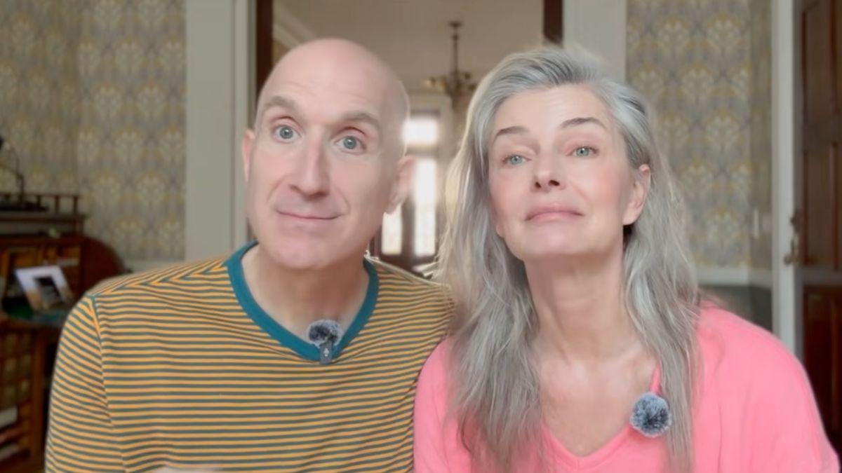 Image of Paulina Porizkova hosts a podcast with her fiancé.