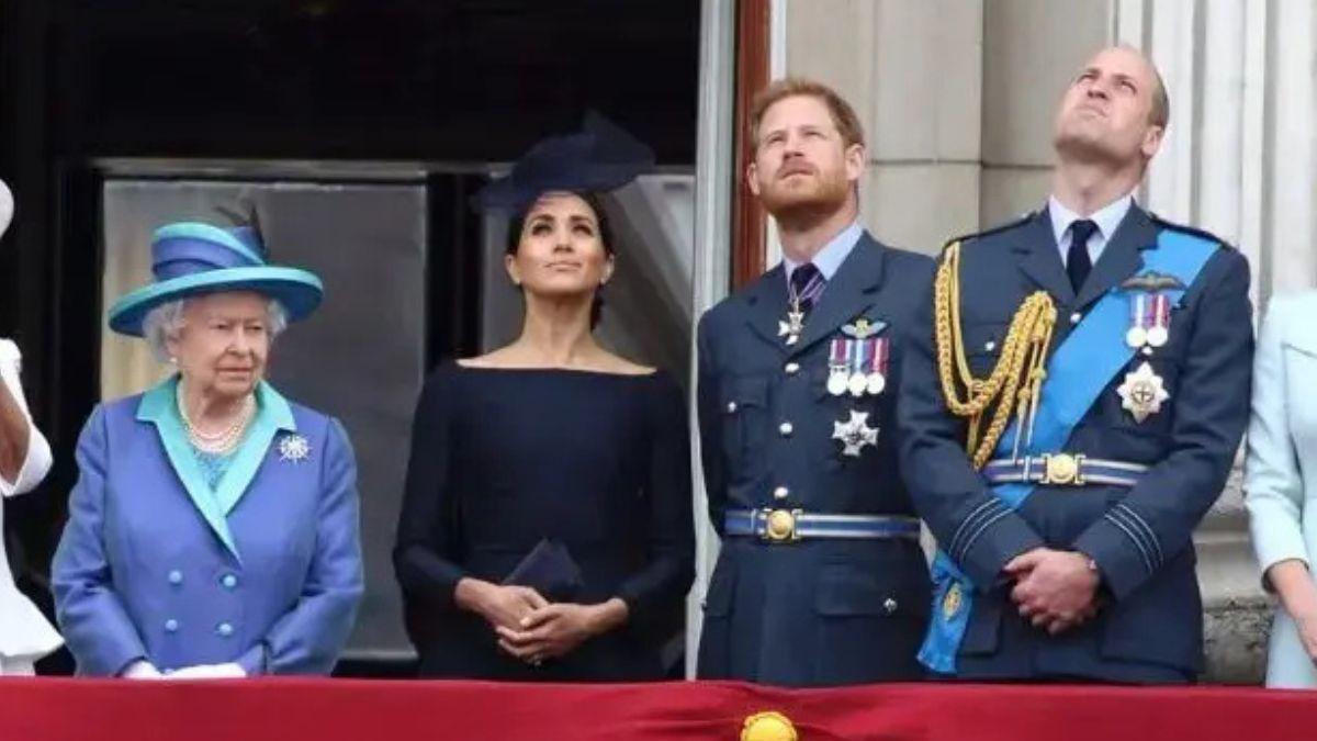 image of royal family