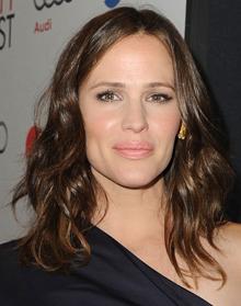 Jennifer garner feb7 rm m_0.jpg