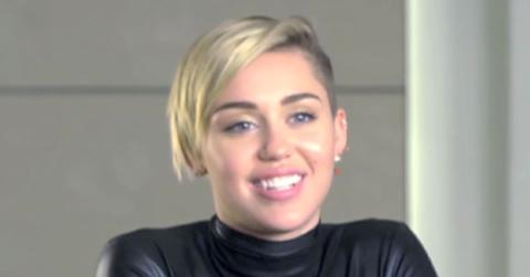 Miely cyrus 21 moments mtv