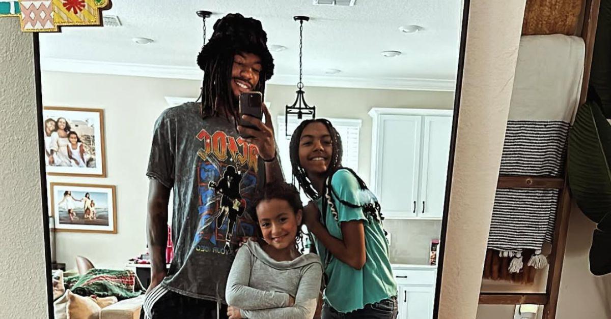 Photo of Briana DeJesus revealed Devoin Austin is 'not in the picture.'