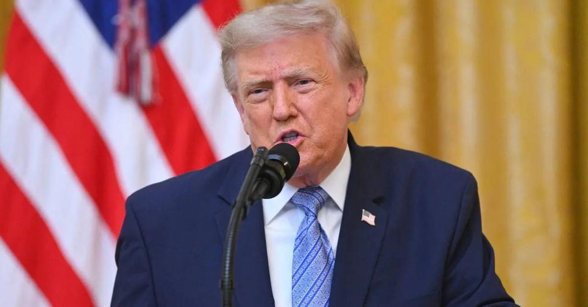 Trump's Bald Spot Exposed as He Faces Windy Departure From…