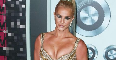 Mtv vmas britney spears performing h