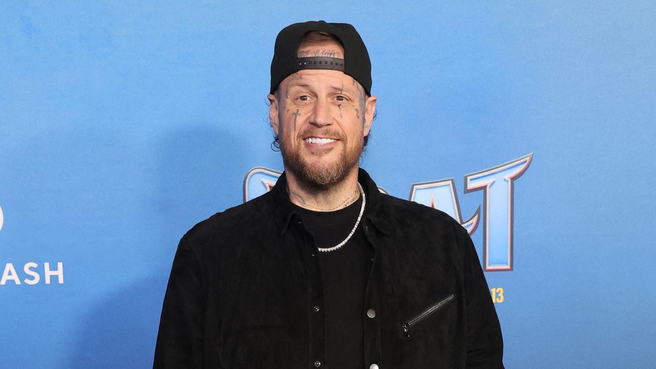 Image of Jelly Roll faced criticism after joking about Donald Trump while guest-hosting the show.