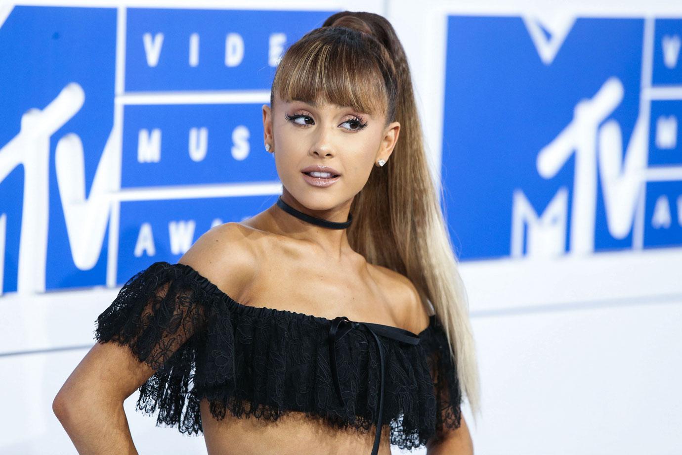 Ariana vmas