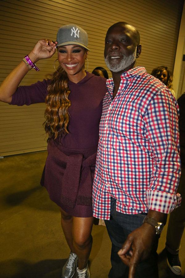 Peter thomas cynthia bailey feud divorce diss updates01