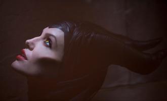 Angelina jolie june19 maleficent.jpg
