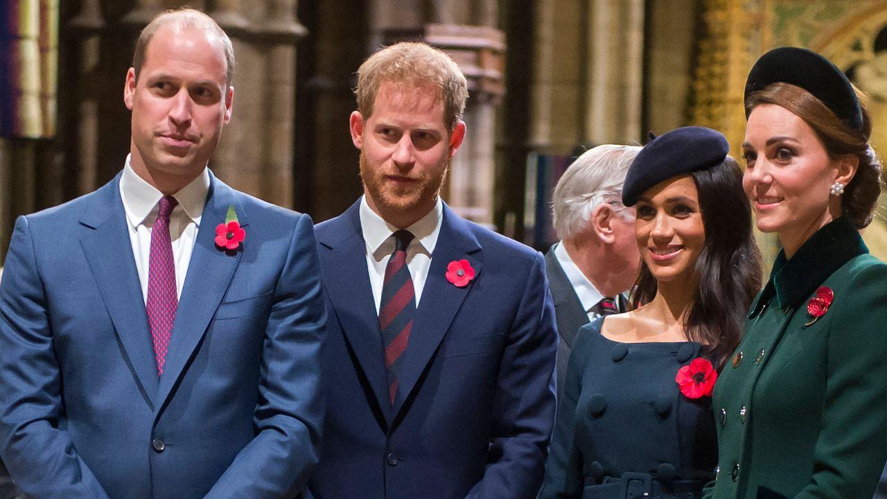 image of royal family 